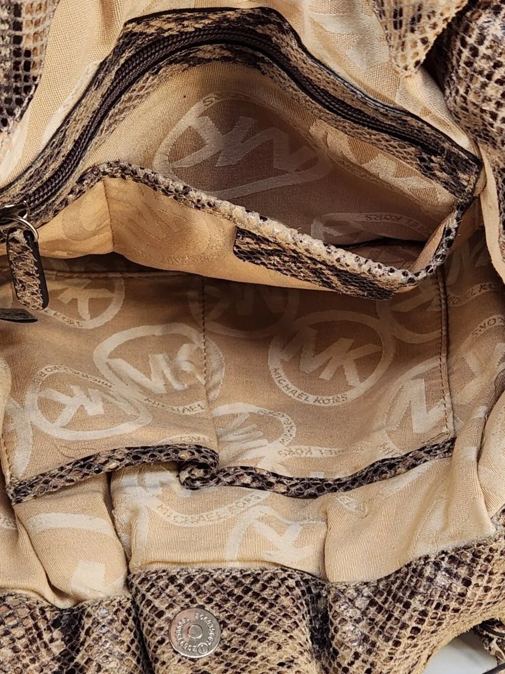 Share Michael Kors Shoulder Bag Womens Large Brown Snakeskin Braided Hobo Tassel